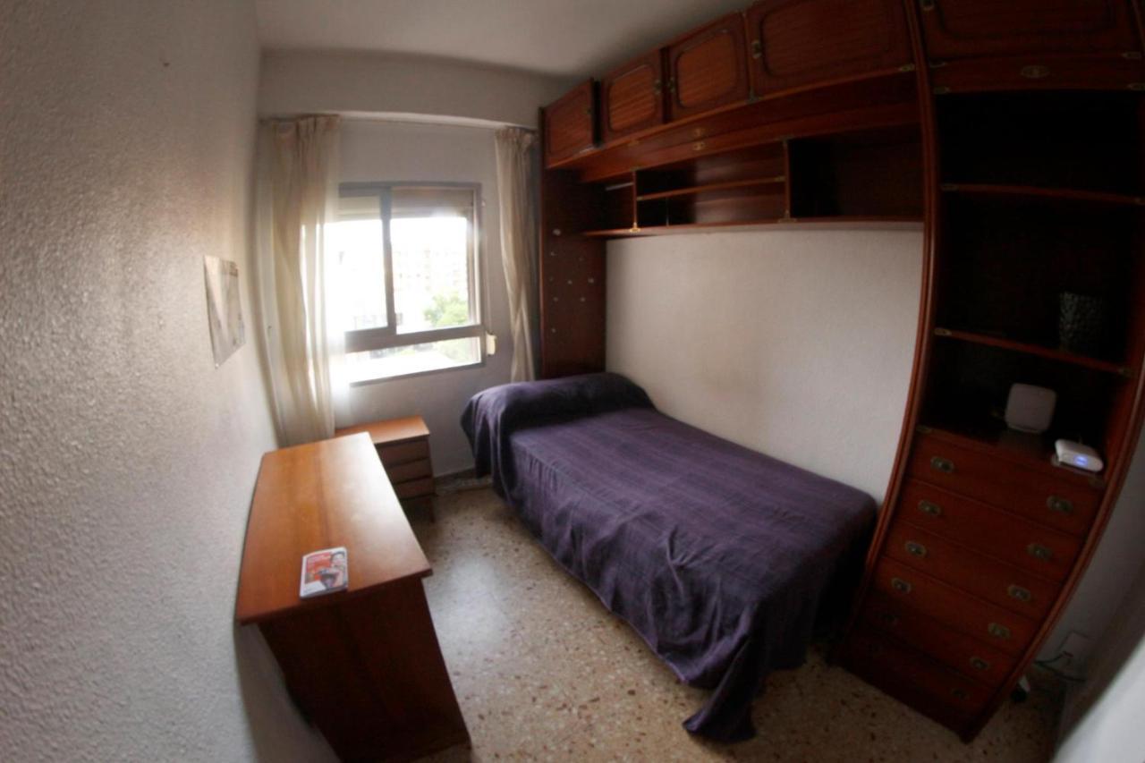 Bigger Flat For Holiday Near Beach Ideal For Familie With Climatisacion Valencia Buitenkant foto